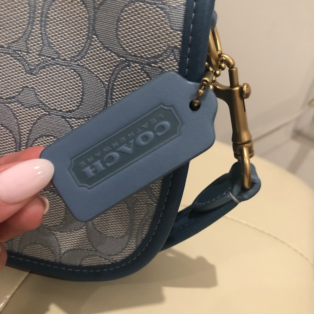 Coach, Swinger Bag in Jacquard - Picture 6 of 9